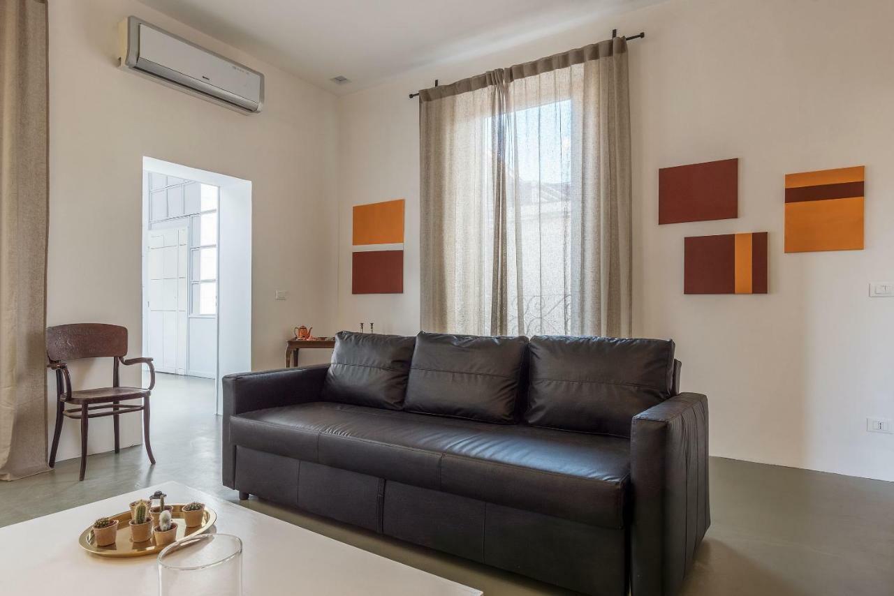 Apartment Iflat Amedeo Industrial Loft Rom