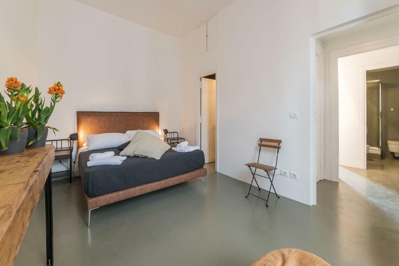 Apartment Iflat Amedeo Industrial Loft Rom