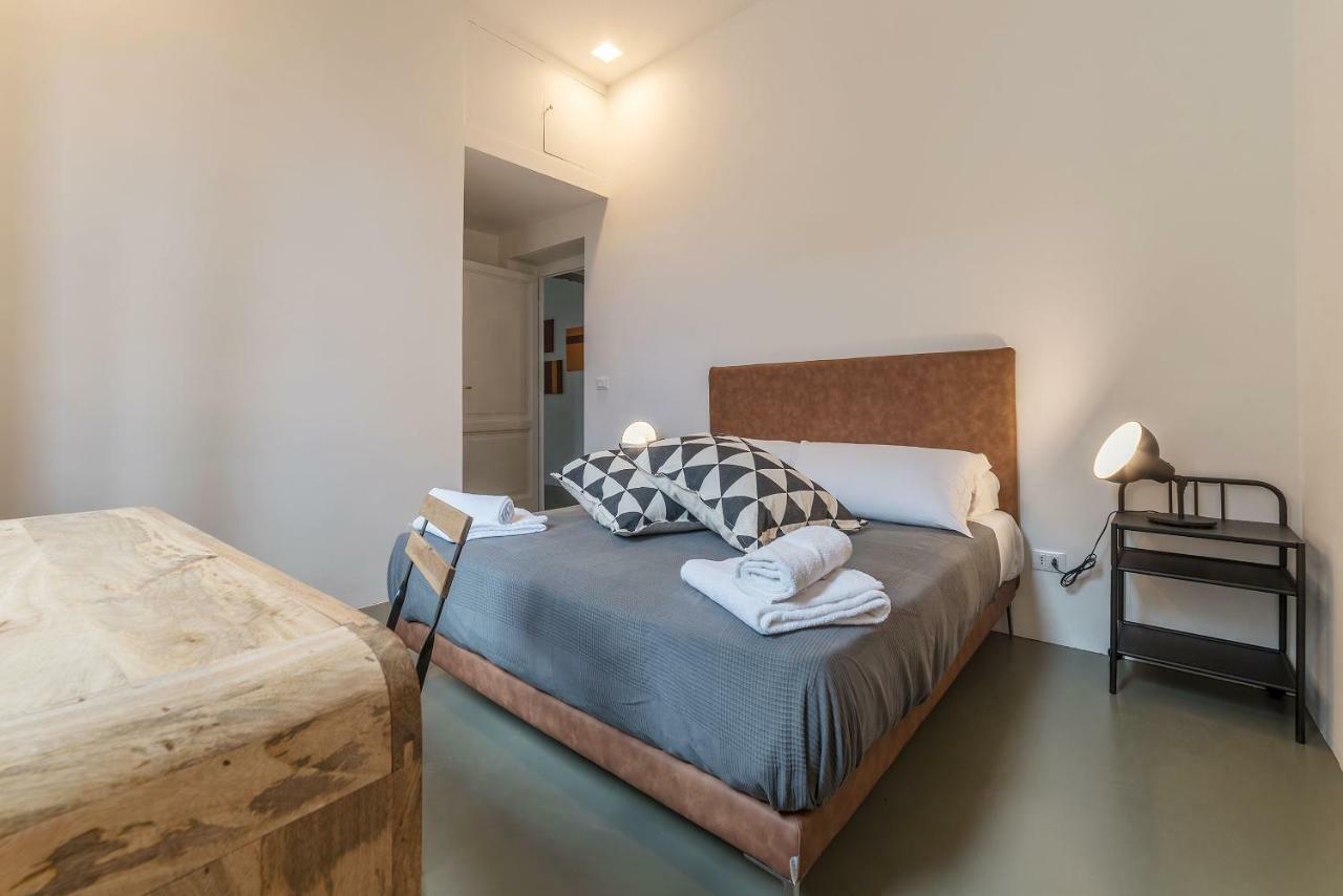 Apartment Iflat Amedeo Industrial Loft Rom